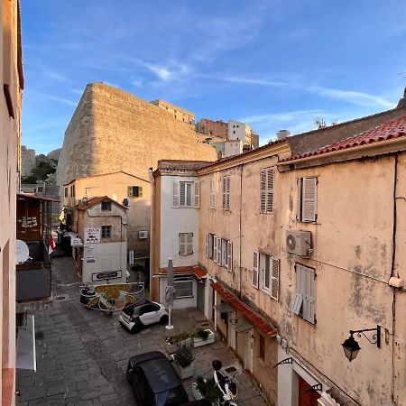 קאלבי Appartement Spacieux En Face Du Port מראה חיצוני תמונה