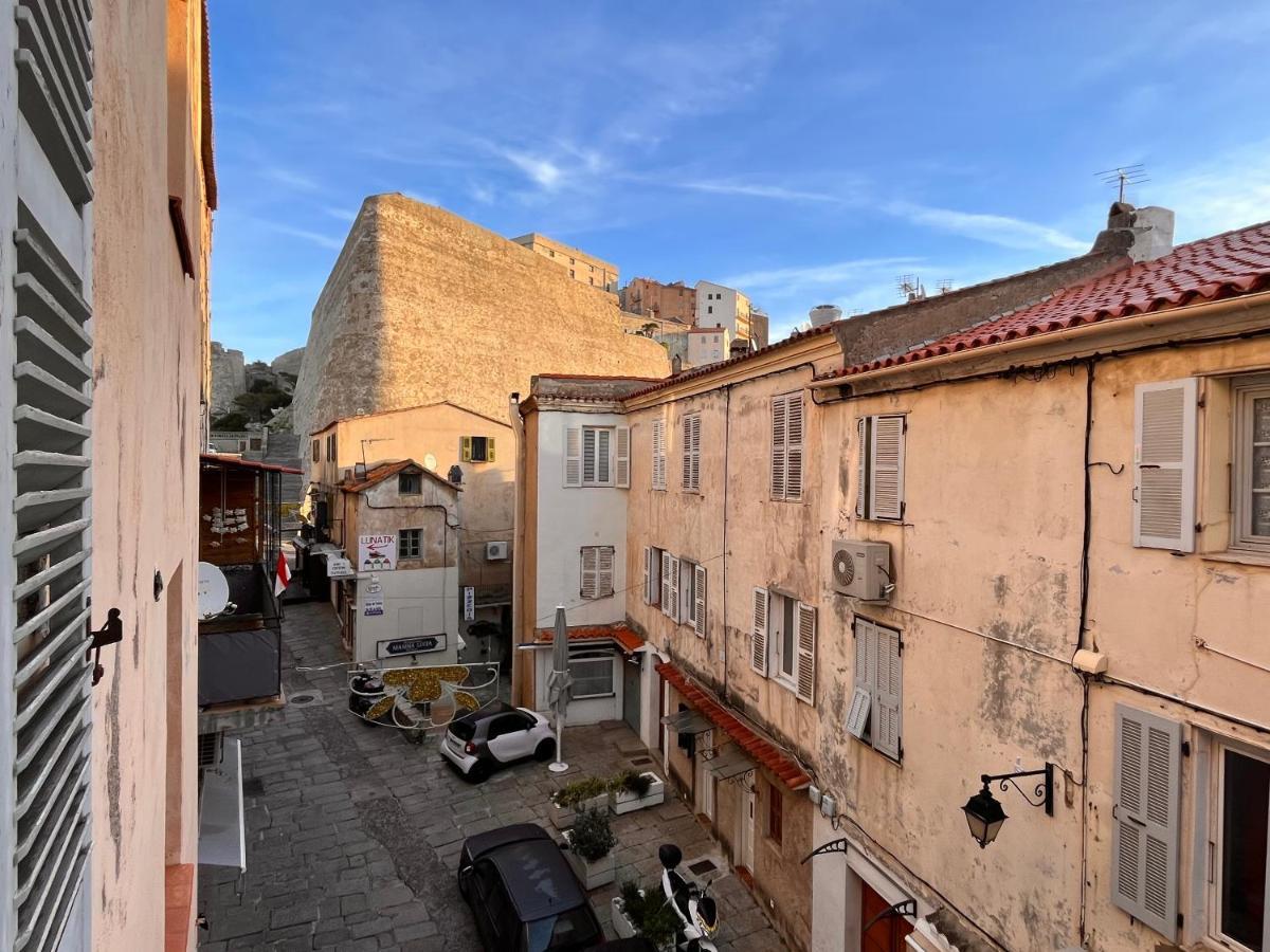 קאלבי Appartement Spacieux En Face Du Port מראה חיצוני תמונה